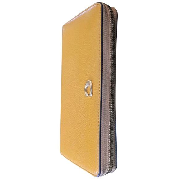 Coach Buttercup Accordion Phone Wallet Polished Pebble Leather Zip Up CC489 New - Picture 7 of 16